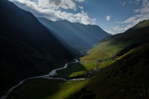 Durch politische Konflikte war der Weinanbau in Georgien zwischendurch stark geschwächt, jedoch gibt es hier schon seit ca. 8000 Jahren Winzer. Bildquelle: pixabay.de