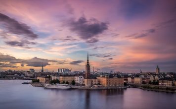 Stockholm – Die skandinavische Metropole Stockholm, die skandinavische Metropole, lässt sich ganz wunderbar mit dem Fahrrad erkunden. Bildquelle: © Raphael Andres / Unsplash.com