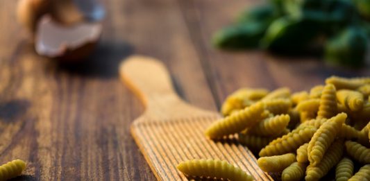 Mit den sizilianischen Fenchelnudeln zaubern wir uns ein Stück Italien auf den Tisch. Bildquelle: © Jonathan Pielmayer / Unsplash.com