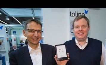 Die Welt des digitalen Lesens – Mike Altwicker stellt den Tolino vor Mike Altwicker und Ralf Schiering stellen den Tolino vor. Quelle: 59plus/Mattin Ott