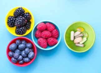 Gesundheit: Ernährung sinnvoll unterstützen – geht das? Mit Nahrungsergänzungsmitteln können Sie Ihre Ernährung unterstützen. Quelle: Shutterstock.com