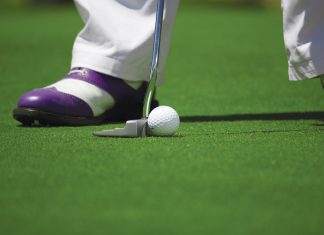 Golf spielen – nur etwas für die “Alten”? Golf – Freizeitspaß für jung und alt. Quelle: Pixabay.com