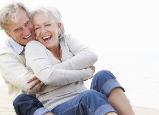 Gesund bleiben und vorsorgen – so hilft die Apotheke Sich rundum wohlfühlen und die kleinen Alltagsbeschwerden hinter sich lassen, dabei kann Cannabidiol oder auch CBD durchaus helfen. Bildquelle: Shutterstock.com