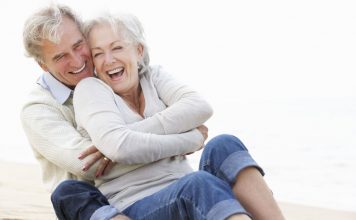 Bedeutung der psychosomatischen Grundversorgung für ältere Patienten Sich rundum wohlfühlen und die kleinen Alltagsbeschwerden hinter sich lassen, dabei kann Cannabidiol oder auch CBD durchaus helfen. Bildquelle: Shutterstock.com