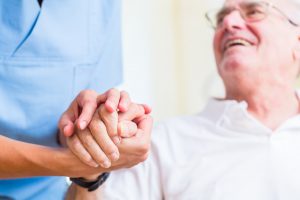 Was bringen die neuen Änderung in der Pflegeversicherung? Quelle: Shutterstock.com