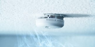 Rauchwarnmelder: Jetzt Pflicht in Deutschland Rauchwarnmelder können Leben retten. Quelle: Shutterstock.com