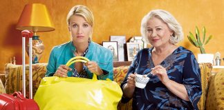 DVD-TIPP: Willkommen im Hotel Mama Jacqueline heißt Tochter Stéphanie Willkommen im Hotel Mama. Quelle: © ALAMODE FILM