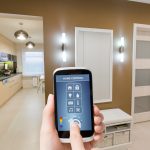 Smart Home Lösungen erleichtern den Alltag zuhause ungemein. Quelle: Shutterstock.com