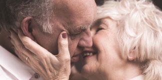 Ein Plädoyer für den Kuss Tag des Kusses. Quelle: Shutterstock.com