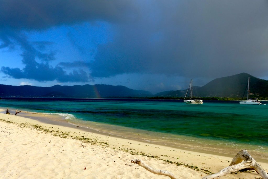 Lonely and empty Beaches on the Grenadines. Source: 59plus GmbH