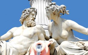 Der griechischen Mythologie nach entführte Zeus Europa nach Kreta, wo sie ihm drei Kinder gebar. Bildquelle: pixabay.de