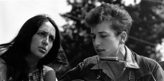 Joan Baez – eine Musiklegende wird 75. Joan Baez lernte Bob Dylan 1961 kennen und lieben. Bildquelle: pixabay.de