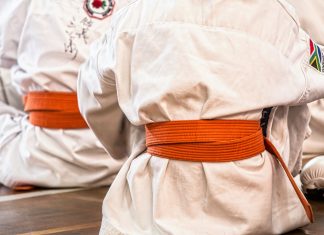 Karate – der weise Sport aus Fernost Ander als viele glauben ist Karate nicht nur für Jungspunde. Quelle: pixabay.de