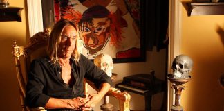 GIMME DANGER: Musik-Doku über Rock-Ikone Iggy Pop Iggy Pop im Interview für GIMME DANGER. Quelle: © 2017 STUDIOCANAL GmbH.