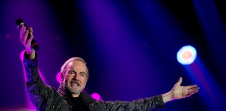 Neil Diamond feiert 50-jähriges Bühnenjubiläum Neil Diamond: ein Leben für die Musik. Quelle: Universal Music_Andreas Terlaak