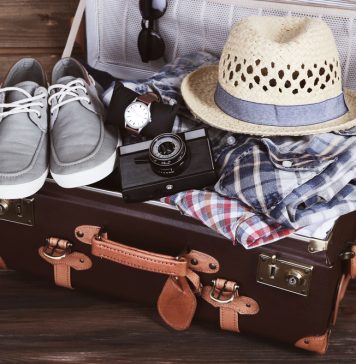 Fit im Kopf: Wie packe ich meinen Koffer? Auch der Koffer will natürlich richtig gepackt sein. Erkundigen Sie sich im Vorfeld beim Reiseveranstalter, welche Gepäckmengen und -größen erlaubt sind. Bildquelle: shutterstock.com