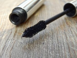 Wasserfeste Produkte helfen sehr einen solchen Freudentag mit einem perfekten Make-up zu überstehen. Bildquelle: Pixabay.de