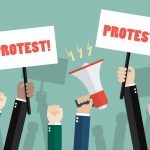 Früher ging man auf die Strasse, heute unterschreibt man eine Online-Petition im Internet. Bildquelle: shutterstock.com