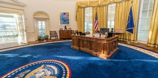 Kritische Situationen im Situation Room Wie das Oval Office befindet sich der Situation Room im Weißen Haus in Wahington DC. Bildquelle: shutterstock.com