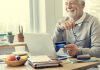 Kompetente Beratung und bessere Zinsen – so findet die Generation 59plus online günstige Kredite Besondere Situationen, bedürfen besonderer Lösungen. Onlinekredite sind schon längst kein Thema mehr nur für junge Leute. Bildquelle: © Shutterstock