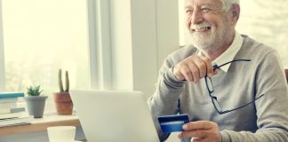 Kompetente Beratung und bessere Zinsen – so findet die Generation 59plus online günstige Kredite Besondere Situationen, bedürfen besonderer Lösungen. Onlinekredite sind schon längst kein Thema mehr nur für junge Leute. Bildquelle: © Shutterstock