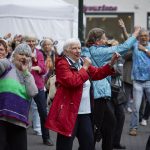 Am 01. Oktober ist es wieder soweit, der zweite Seniorenflashmob findet in Düsseldorf statt. Bildquelle: 59plus GmbH