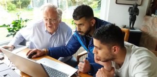 Flüchtlinge: Wo ein Wille ist, ist auch ein Weg – Ein Flüchtlingspate berichtet Eike Olsen bei seiner ehrenamtlichen Arbeit als Flüchtlingspate. Bildquelle: Eike Olsen