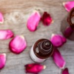 Aromaöle sorgen für den optimalen Wellnesseffekt im eigenen Bad. Bildquelle: pixabay.de
