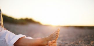 Wenn kosmetische Trends zur Haarspalterei werden Haarentfernung ja oder nein? Fühlen Sie sich frei in Ihrer Entscheidung? Bildquelle: shutterstock.com