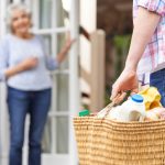 Durch die aktive Unterstützung zuhause, können wir in unseren eigenen vier Wänden alt werden. Bildquelle: © Shutterstock.com