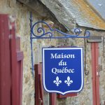 Die Altstadt von Saint-Malo besticht durch ihre kleinen Gassen. Bildquelle: shutterstock.com