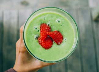 Der Smoothie: Geschmack und Gesundheit – versprochen! Ein Smoothie ist die reine Vitaminbombe und ersetzt auch gern mal eine Mahlzeit. Bildquelle: Pixabay