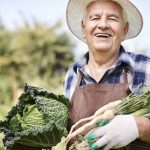 Gute Laune, Kreativität und eine  Menge Spaß sind nur einige der durchweg guten Aspekte der Gartenarbeit. Bildquelle: shutterstock.com