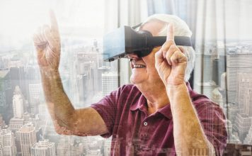 Zukunftsvisionen in einer digitalisierten Welt – Wie wir in Zukunft wohnen Die Digitaliserung hilft uns auch im Alter lange selbstbestimmt und unabhängig zu leben. Bildquelle: shutterstock.com