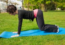 “Fit im Kopf” mit 59plus und Orthomol Mental® – Übung 4 Gemeinsam mit Orthomol Mental® präsentieren wir Ihnen eine weitere Übung zum Mitmachen. Bildquelle: 59plus GmbH