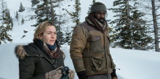 Kinotipp: ZWISCHEN ZWEI LEBEN – THE MOUNTAIN BETWEEN US ZWISCHEN ZWEI LEBEN – Alex (Kate Winslet) und Ben (Idris Elba) irgendwo im Nirgendwo in den schneebedeckten Bergen Utahs. Quelle: © 2017 Twentieth Century Fox