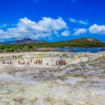 Bei einer Reise nach Vulcano darf ein Schlammschwefelbad auf keinen Fall fehlen. Bildquelle: shutterstock.com