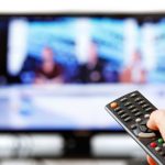 Mit der Mediathek ist es ganz einfach versäumte Filme zu einem späteren Zeitpunkt anzuschauen. Bildquelle: shutterstock.com