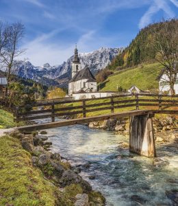 Die Alpen und die wunderschöne Natur machen Bayern zu einem nach wie vor beliebten Reiseziel. Bildquelle: Pixabay.de