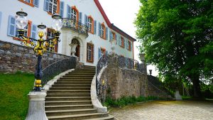 Schloss Bürgeln ist unbedingt einen Besuch wert, wenn man das Markgräflerland bereist. Bildquelle: Beate Ziehres