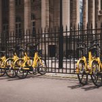 Fahrräder und Autos sind sicher die besten Beispiele für Sharing Economy. Bildquelle: ©Vizaformemories / Unsplash.com