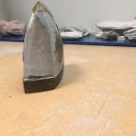In der Werkstatt Galerie 37 in Frankfurt werden spezielle Kurse für Menschen mit einer Sehbehinderung angeboten. Bildquelle: Katja Kupka