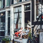 Die Niederländern gehen auch im Bereich Rente mit einem leuchtenden beispiel voran. Bildquelle: Laura Thonne / Unsplash.com