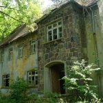 Die Halbinsel Wustrow ist bis heute nicht vollständig begehbar und birgt eine lange und vor allem militärische Vergangenheit. Bildquelle: © Beate Ziehres