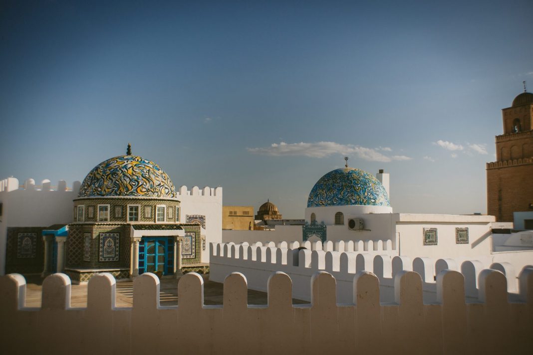 Wüstenlandschaft und Oasen bietet Ihnen der Süden Tunesiens. Bildquelle: © Srdjan Popovic / Unsplash.com