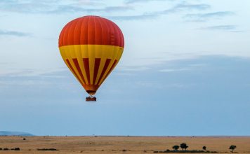 Barrierefreie Reisen in nah und fern Barrierefreie Reisen sind auch in Afrika durchaus möglich und hier in Deutschland buchbar. Bildquelle: © Sutirta Budiman / Unsplash.com