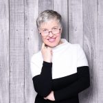 Gabriele Birnstein ist vielseitig und offen. Ob Journalismus, Psychologie oder Tischtennis – alles weckt ihr Interesse und macht damit ihr Leben bunt. Bildquelle: Gabriele Birnstein