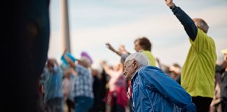 ABSAGE des 4. Seniorenflashmobs in Düsseldorf Wir sind eben niemals zu alt eine richtig gute Party zu feiern. Kommen Sie zum vierten Seniorenflashmob in Düsseldorf. Bildquelle: © 59plus GmbH8