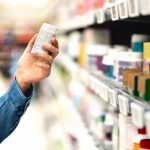 Durch die Einnahme von Vitaminpräparaten kann es unter Umständen zu einer Überversorgung kommen. Bildquelle: © stock.adobe.com @terovesalainen
