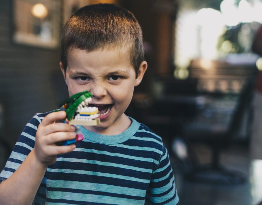 Melanodontie ist ein Problem, dass mit der richtigen Zahnpflege wunderbar in den Griff zu bekommen ist. Bildquelle: © Eddie Kopp / Unsplash.com